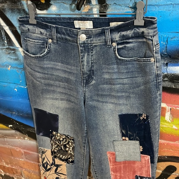 LIMITED EDITION LOGO by LORI GOLDSTEIN-women’s blue patchwork BOYFRIEND jeans - Picture 2 of 10
